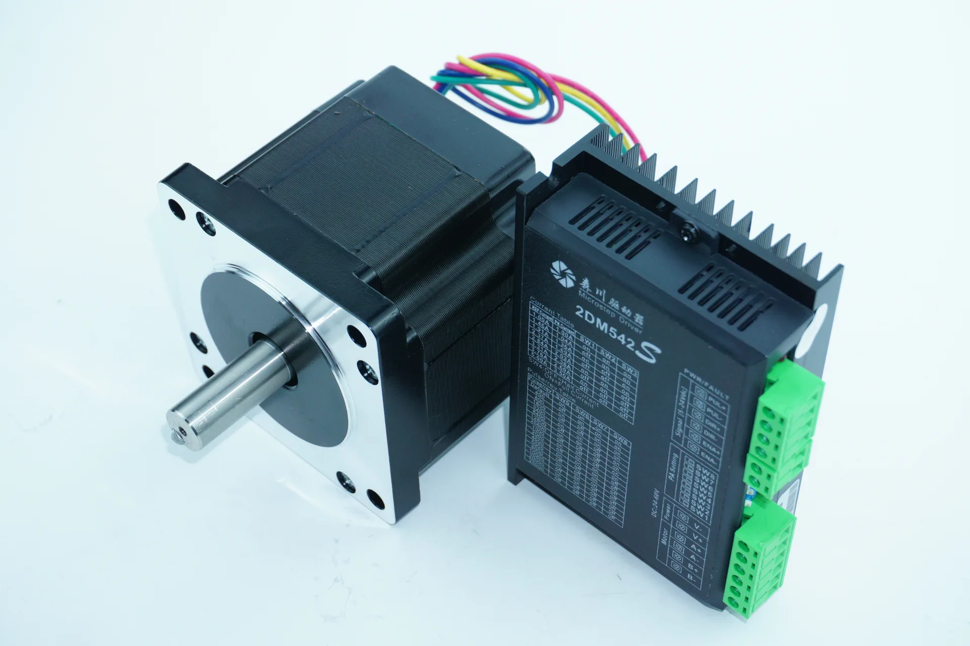 创伟电机 CW 400B stepper motor and Senchuan 2DM542 driver 详情图 5