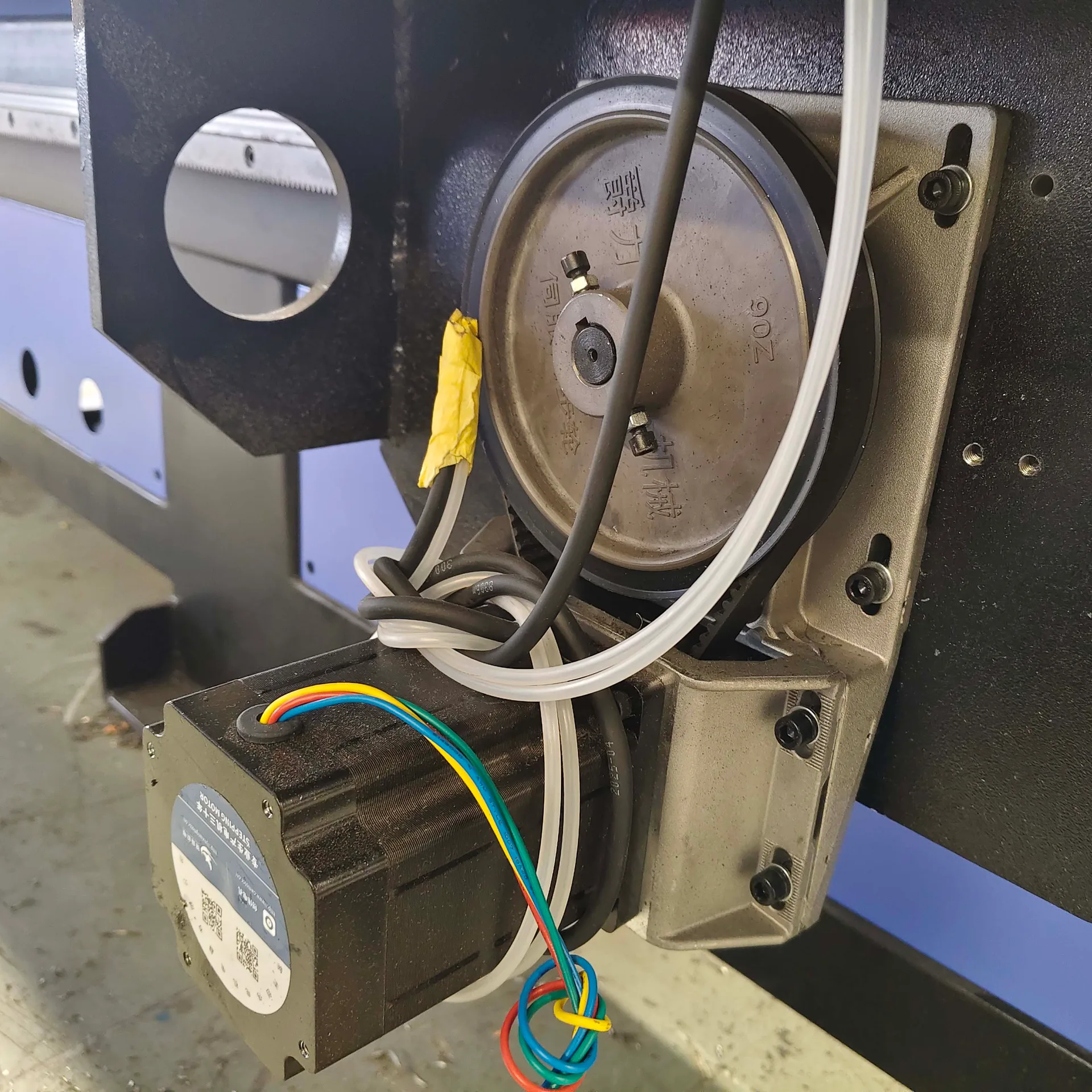 CNC Router Gearbox 1.5M Left Helical +10mm Extended Shaft detail photo 3