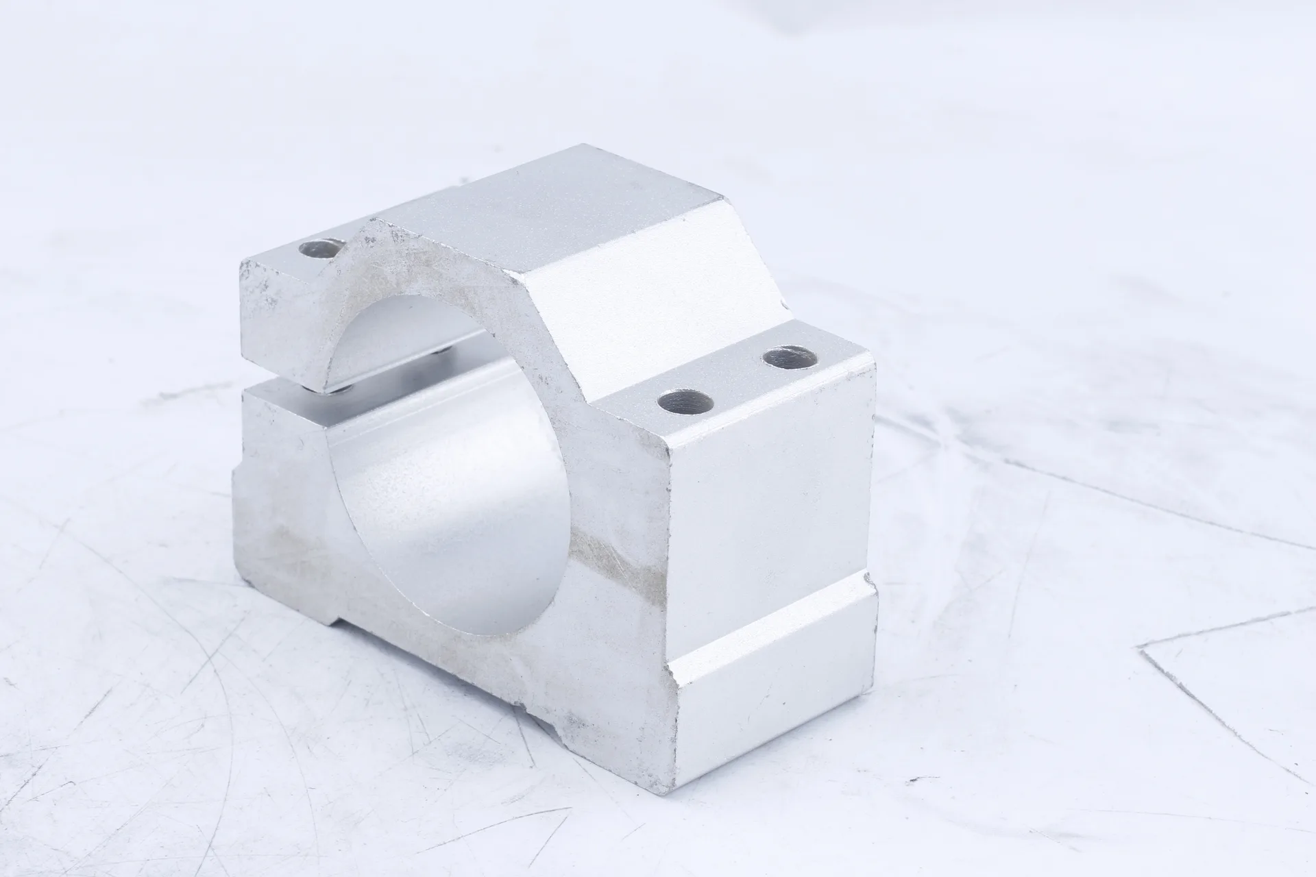 Cast Aluminum Spindle Clamping Holder 48 / 62 / 65 / 80 / 85 / 100 / 105 / 120 / 125 mm detail photo 1