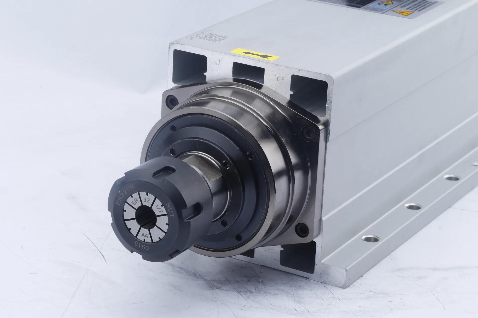 GDF60-18Z 7.5KW with flange detail photo 2