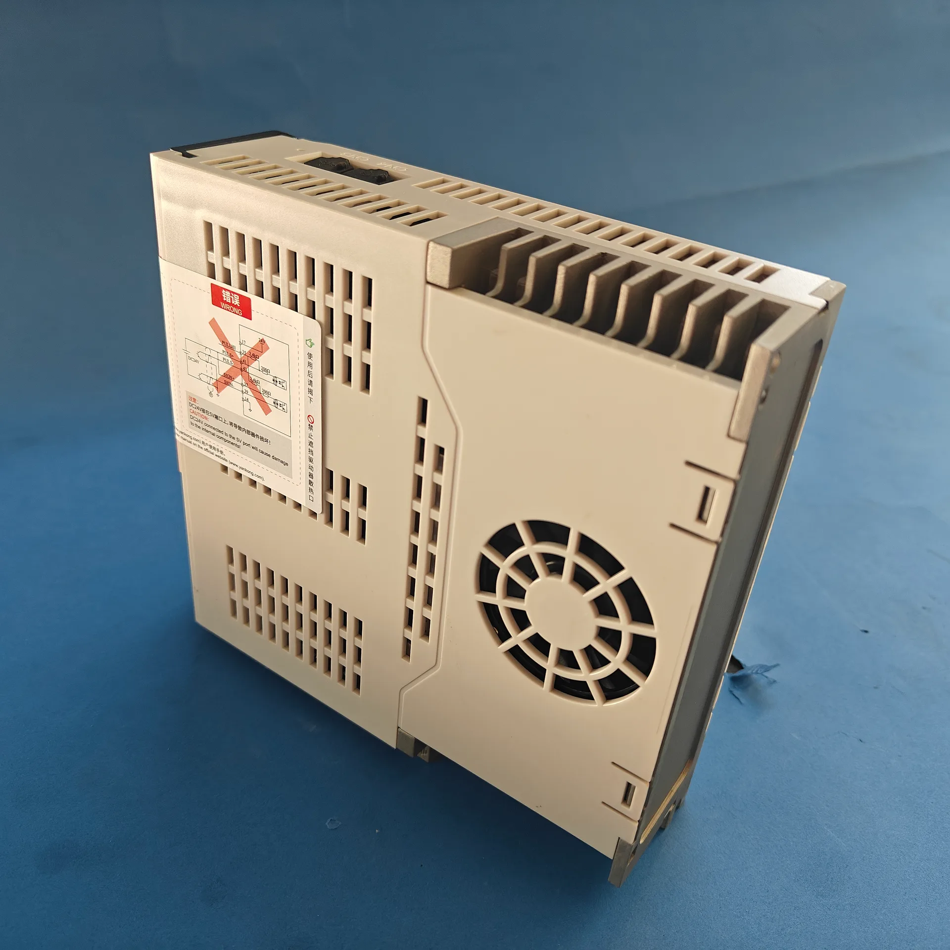 2D68MH-DK detail photo 5